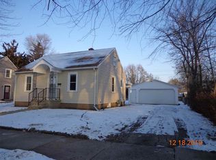 708 Jefferson St, Menasha, WI 54952