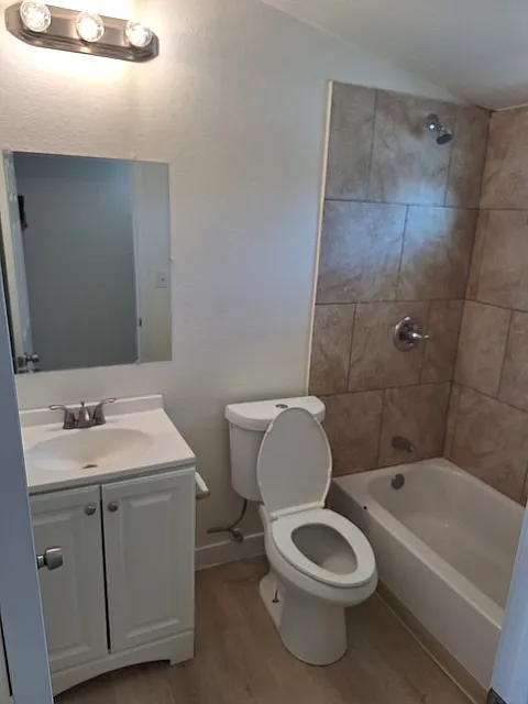 1 bed, 650 sqft, $1,195 — Photo 4