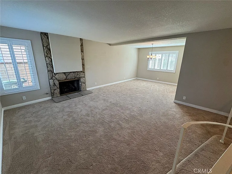 1827 Wellspring Dr — Photo 2