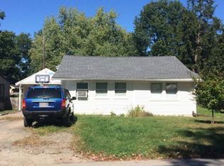 14 Camp Jahn Rd, Southampton, MA 01073