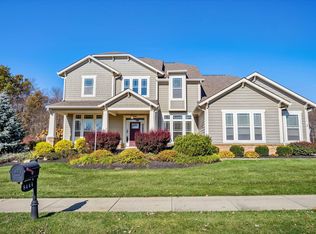8444 Holmesdale Pl, New Albany, OH 43054