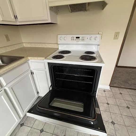211 Dodge Dr #C4 — Photo 9