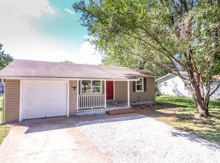 3036 W Lombard St, Springfield, MO 65802