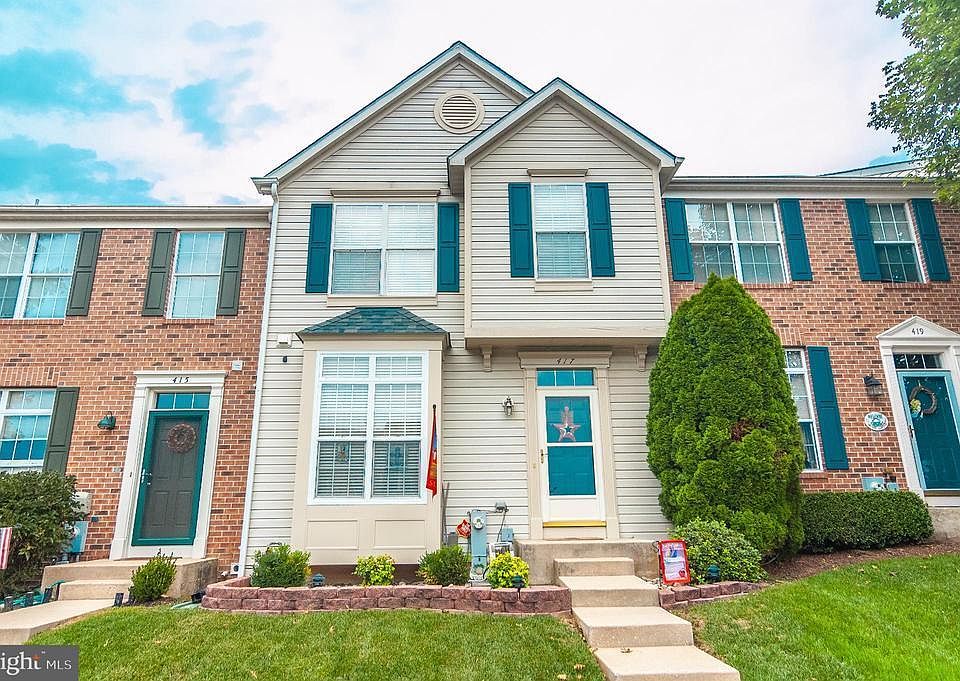 1st image of 417 Amelanchier Ct