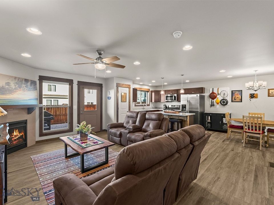 1st image of 1307 Fozzie Ln #B