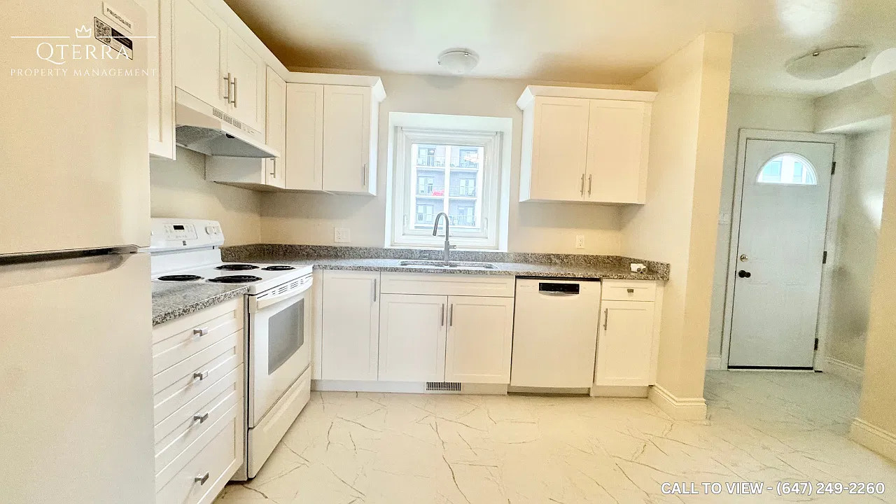 3 bed, 1.5 bath, 1400 sqft, $2,275 — Photo 2