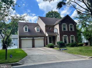 6 Yeatman Ct, Silver Spring, MD 20902