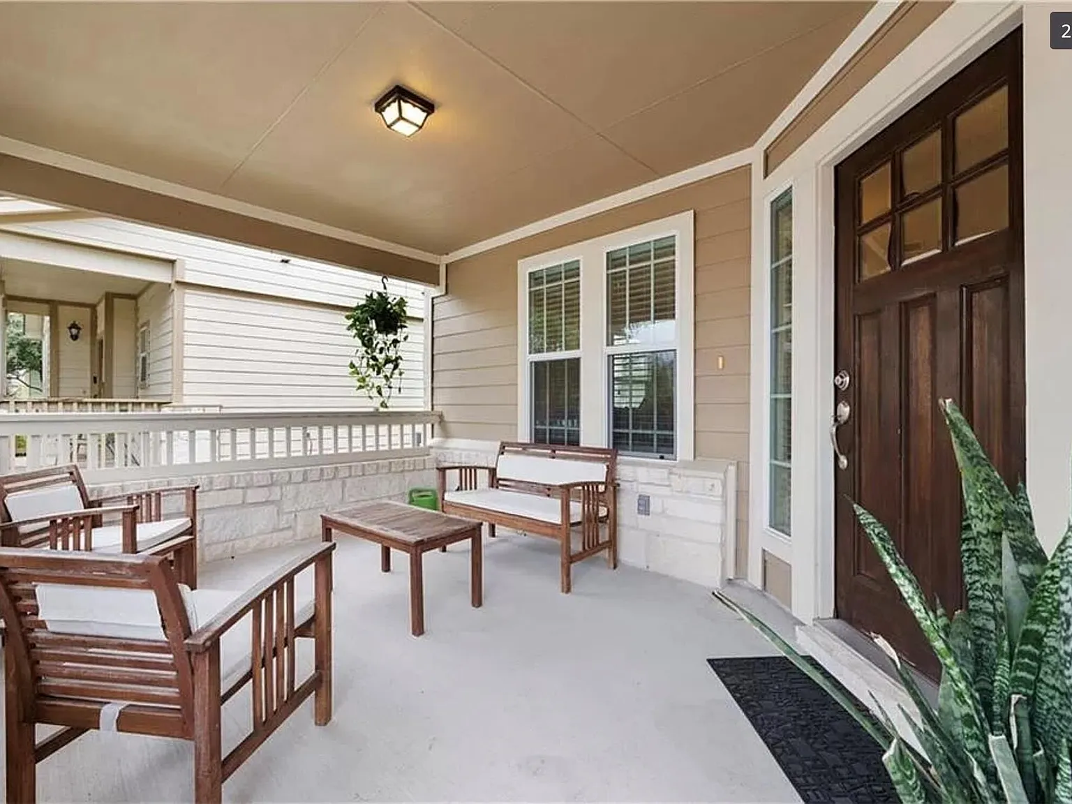 3 bed, 2.0 bath, 1313 sqft, $1,850 — Photo 2