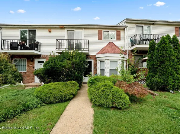 1728 Forest Hill Rd, Staten Island, NY 10314