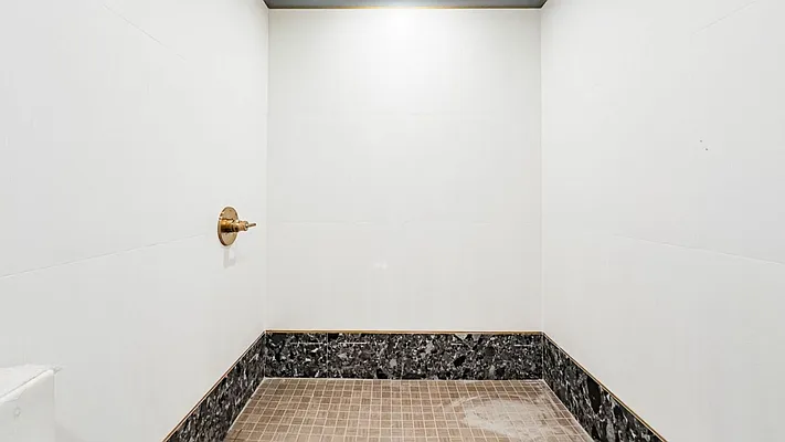 Rented by Jankos Group LLC | media 13