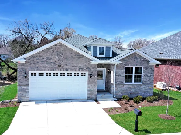 106 Donmor Dr, Bloomingdale, IL 60108