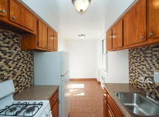 22411 93rd Rd #1, Jamaica, NY 11428