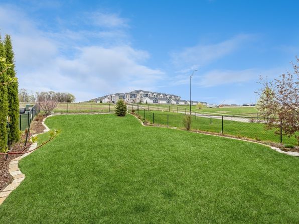 1809 NE Heritage Dr, Grimes, IA 50111