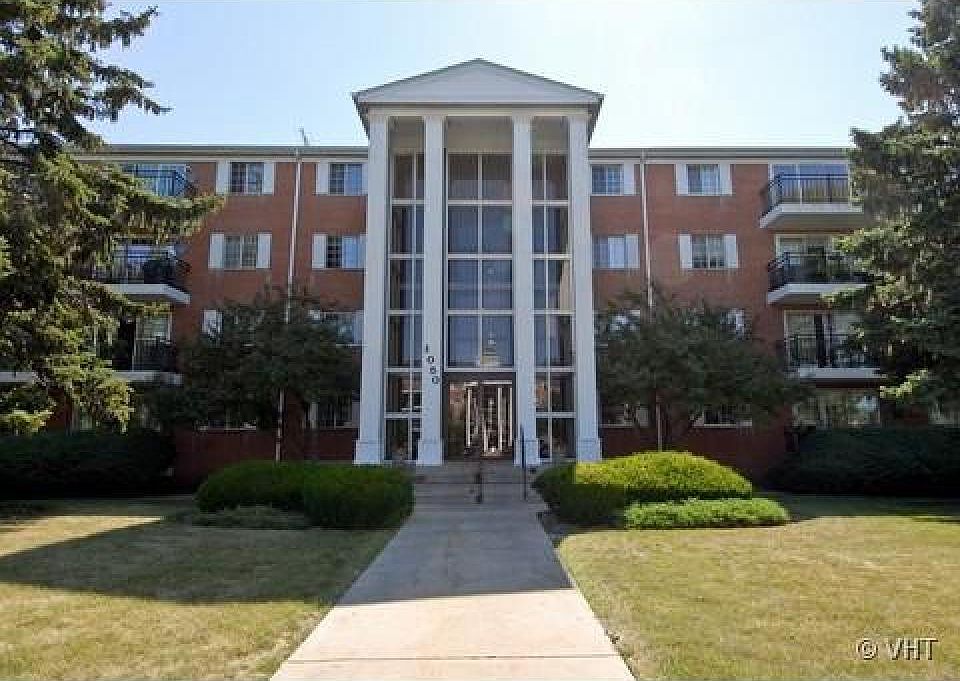 1st image of 1050 N Farnsworth Ave #31