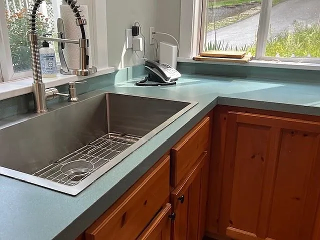 75 Winter Rd — Photo 13
