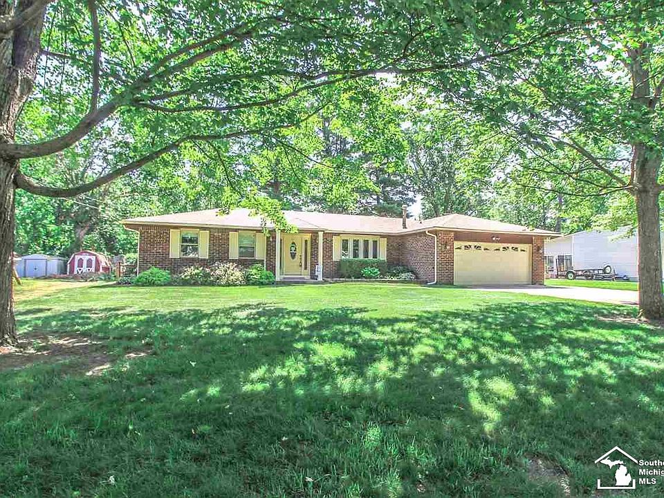 1st image of 8424 Cottonwood Dr