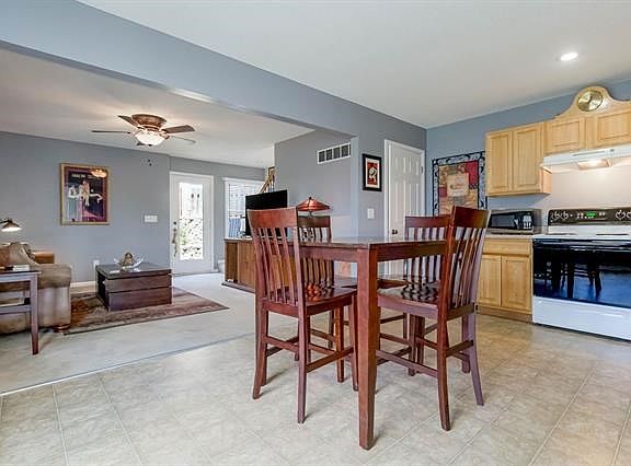 4th image of 13024 Washington Ct