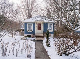 59 Hilton St, Tiverton, RI 02878