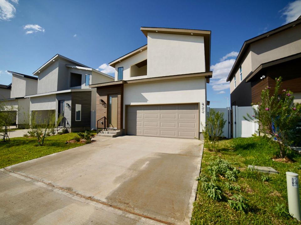 422 Deer Path Loop, Laredo, TX 78045 Zillow