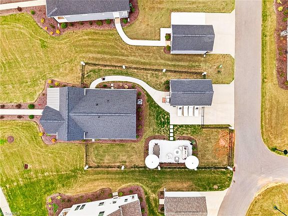 4th image of 5129 Whaitley Ln