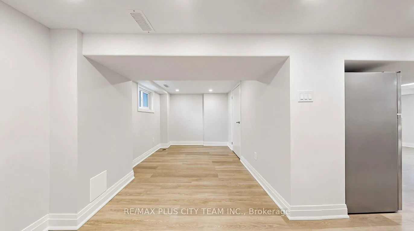 1 bed, $1,900 — Photo 4