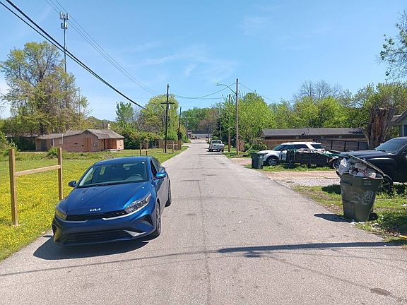 4th image of 3881 Fizer Ave