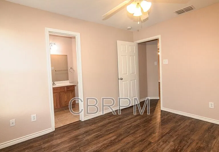 505 N Chicago Ave #B — Photo 11