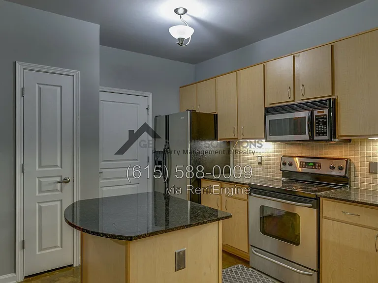 1803 Broadway #507 — Photo 6