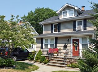 431 Brooklyn Ave, Baldwin, NY 11510