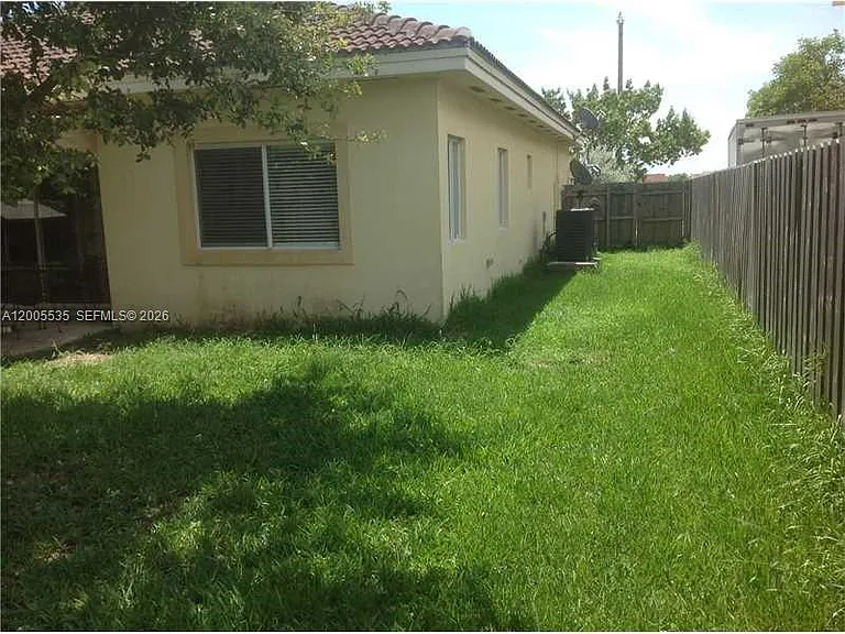 10785 SW 232nd St — Photo 13