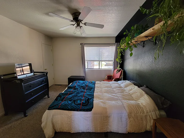 2117 E Arroyo Seco Dr — Photo 12