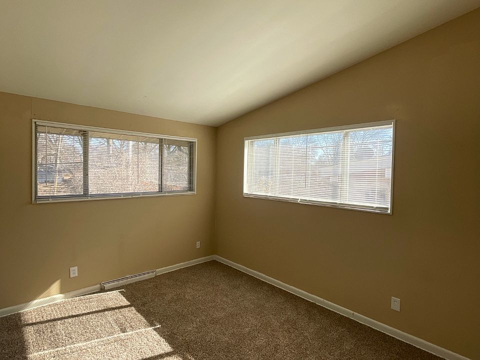 10836 Hallstead Dr, Saint Louis, MO 63136 Zillow