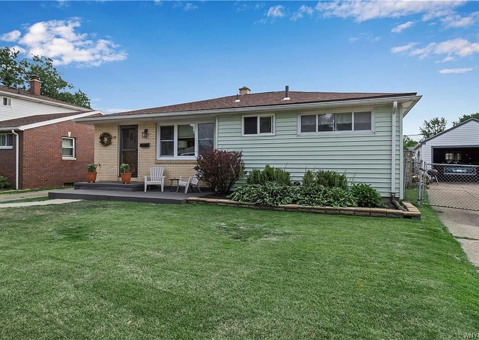 1st image of 54 Hillcrest Dr