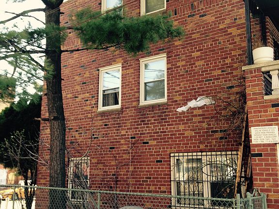 4th image of 70-19 Woodside Avenue