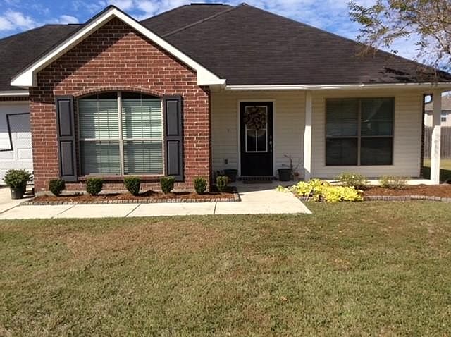 1st image of 26509 Greenwood Dr