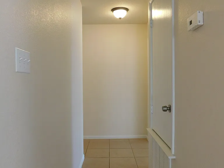 523 Cattail Cir — Photo 18