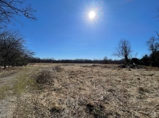 122 Grosch Ln, Tullahoma, TN 37388