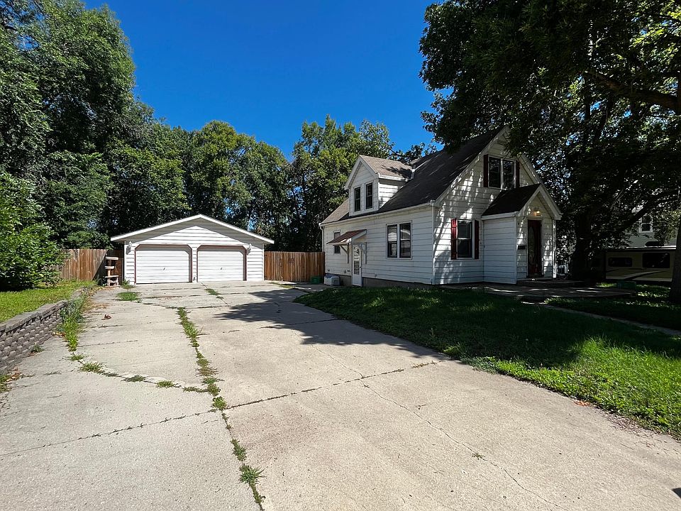 1st image of 1424 Gorton Ave NW