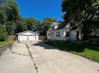 1424 Gorton Ave NW, Willmar, MN 56201