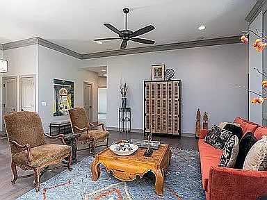 3rd image of 1205 Shallow Ridge Cir