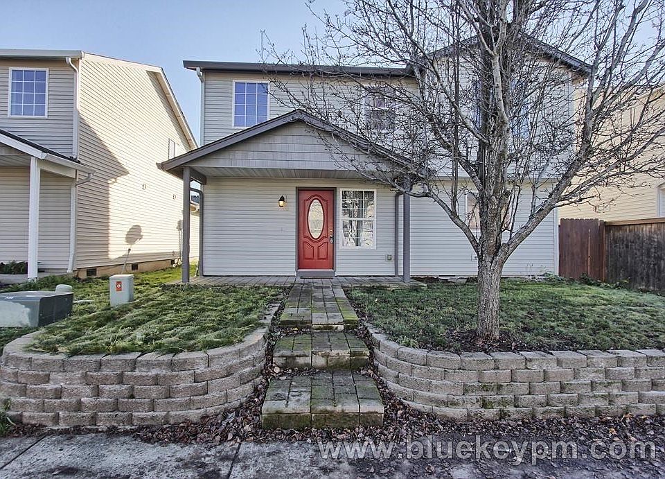 1st image of 1105 W 31st St