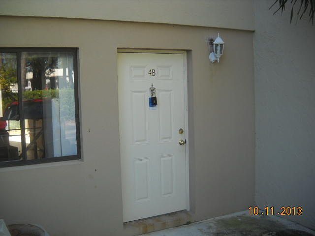 1st image of 139 Sparrow Drive # B
