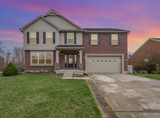 1734 Bingham Cir, Hebron, KY 41048