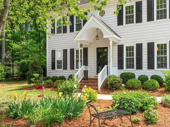 8504 Boot Ct, Raleigh, NC 27615