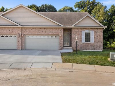 6500 N Queen Frances Ln #6500, Peoria, IL, 61615