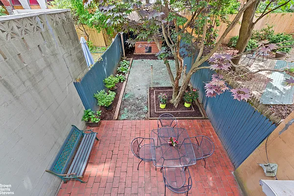 Rented by Brown Harris Stevens | media 18