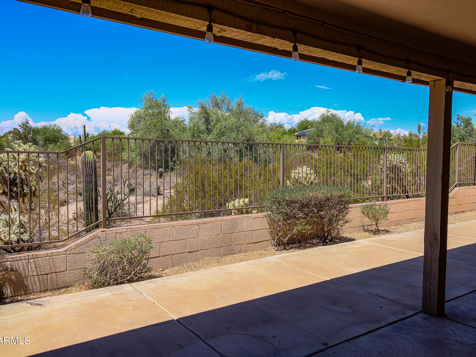 3 bed, 2.0 bath, 1568 sqft, $4,100 — Photo 4