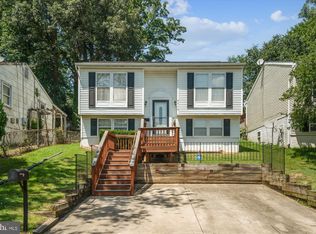 6010 Sheridan St, Riverdale, MD 20737