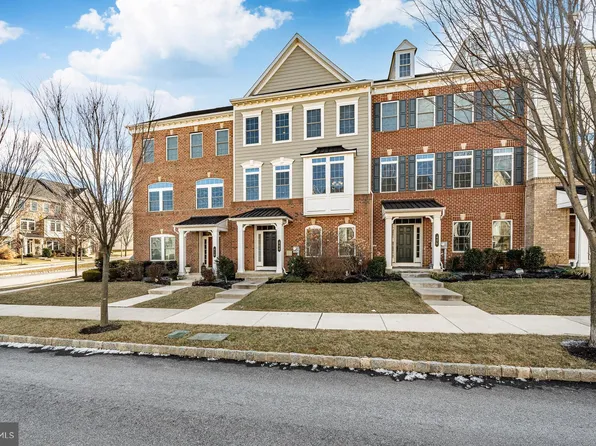 408 S Atwater Dr, Malvern, PA 19355