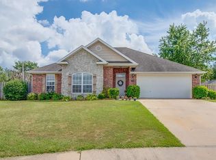 2430 Hilburn Ct, Springdale, AR 72762